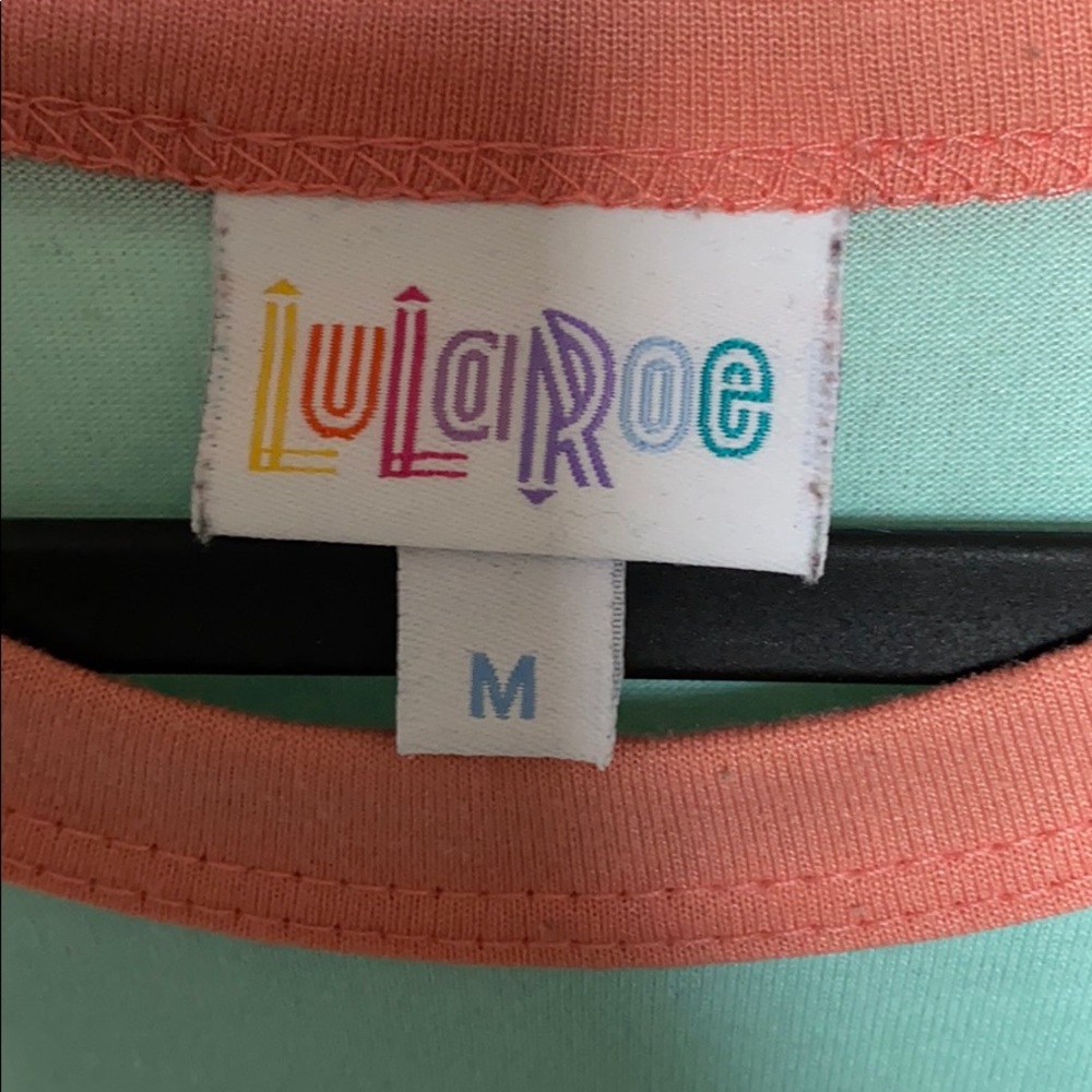 LulaRoe Randy Shirt - Picture 6 of 8